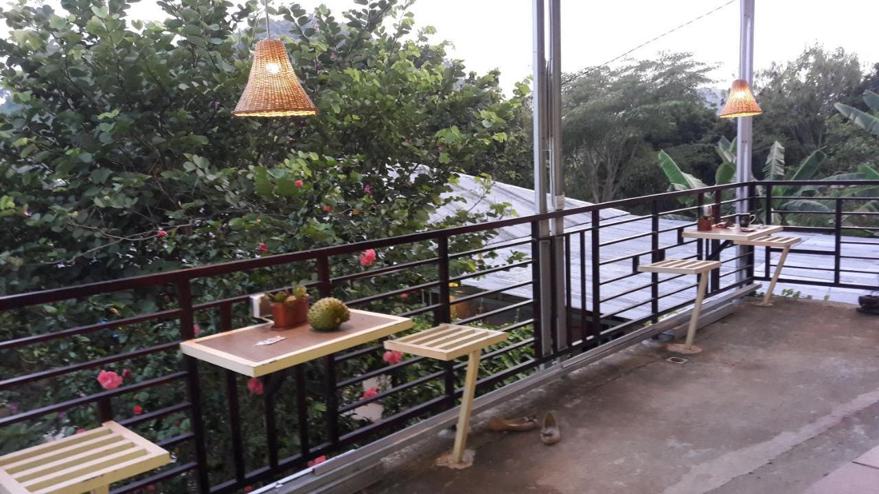 G-Rima Home Stay Labuan Bajo Extérieur photo