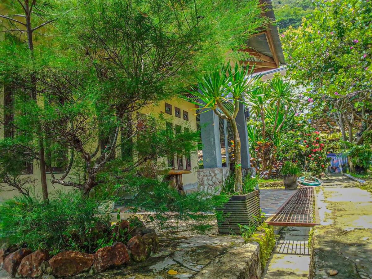 G-Rima Home Stay Labuan Bajo Extérieur photo